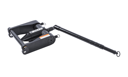 Micro-gap flange spreader