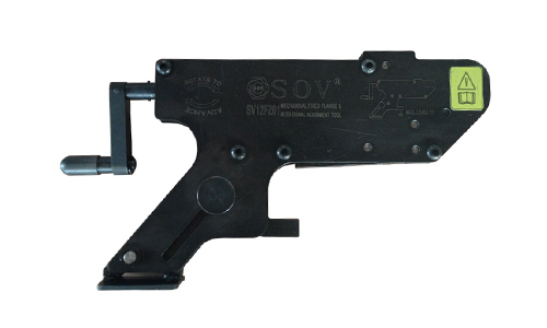 Mechanical flange aligning tool