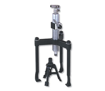 Hydraulic coupler pullers