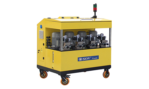 Synchronous hydraulic lifting system